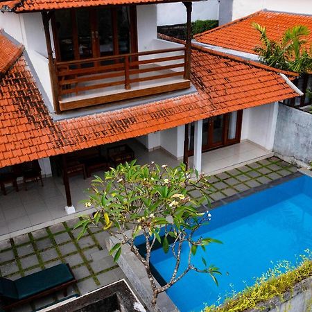Kusuma Resort Seminyak Exterior foto