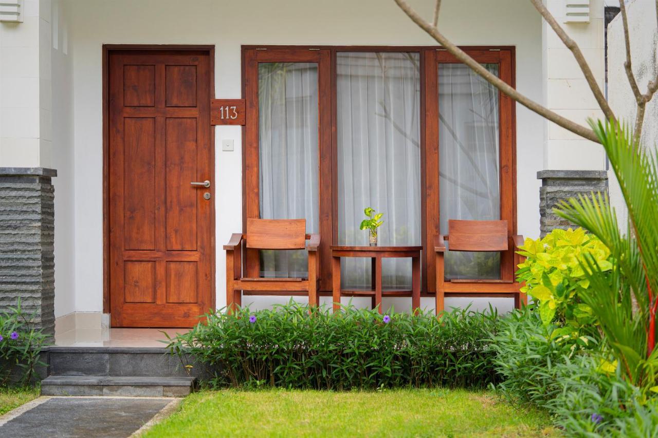 Kusuma Resort Seminyak Exterior foto