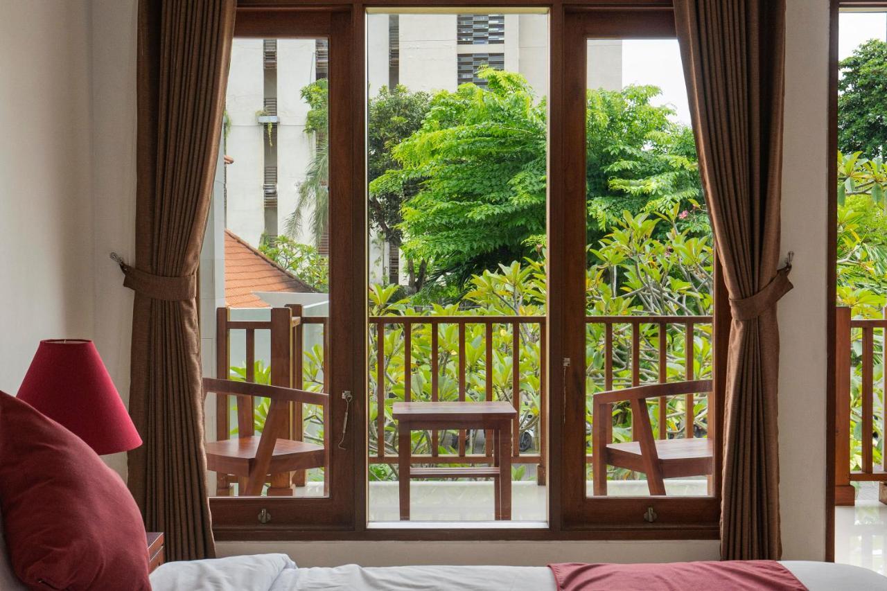 Kusuma Resort Seminyak Exterior foto