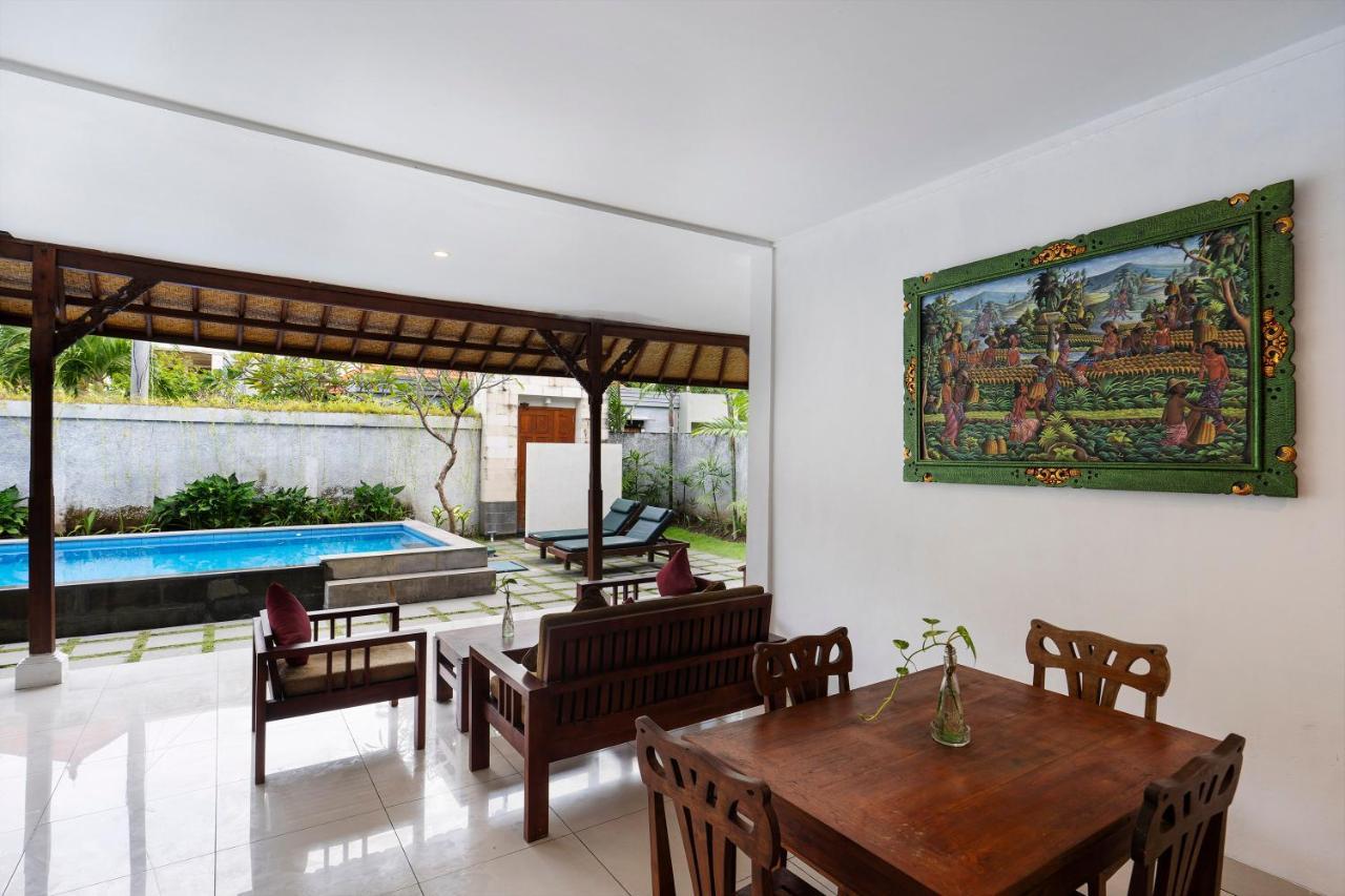 Kusuma Resort Seminyak Exterior foto