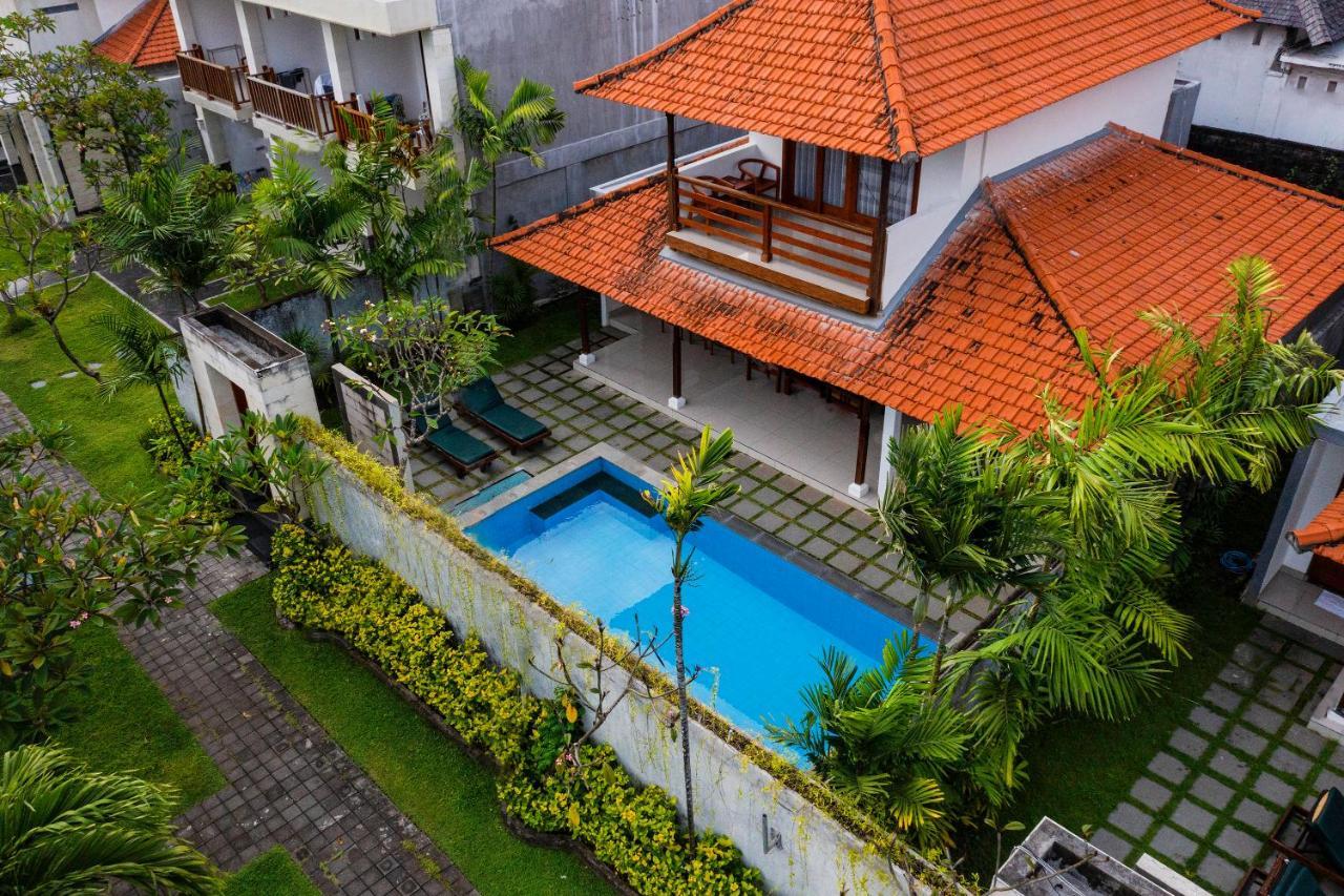 Kusuma Resort Seminyak Exterior foto