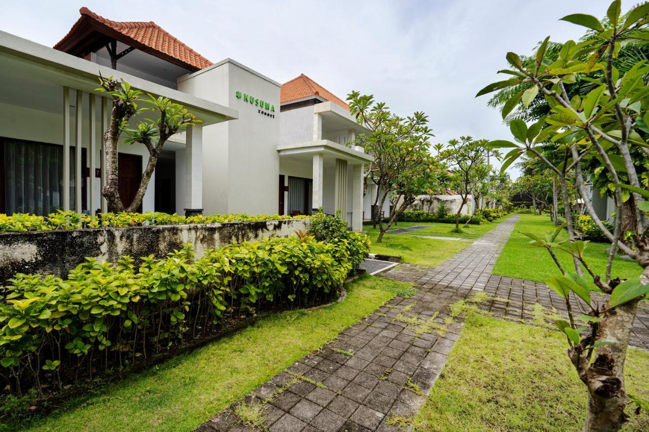 Kusuma Resort Seminyak Exterior foto