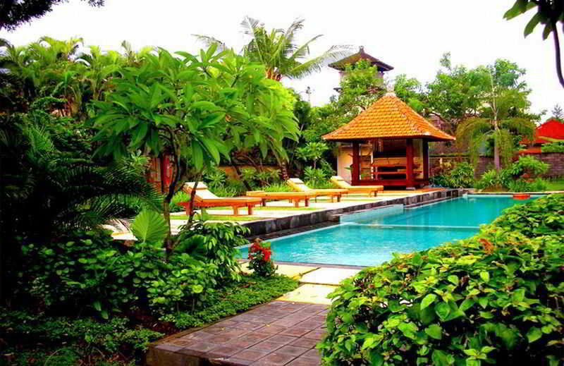 Kusuma Resort Seminyak Exterior foto